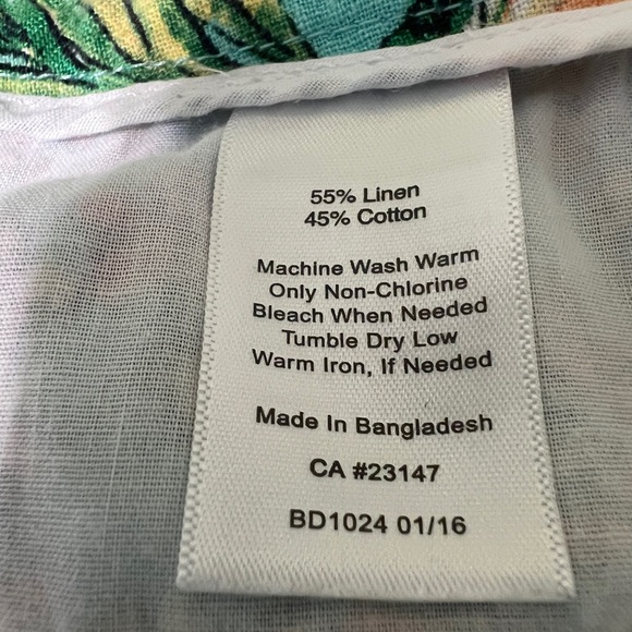 Talbots Tropical Floral Print Shorts, linen blend size 10 - Picture 4 of 4